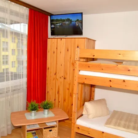 Low Budget Studio Leif By Ged Apartment