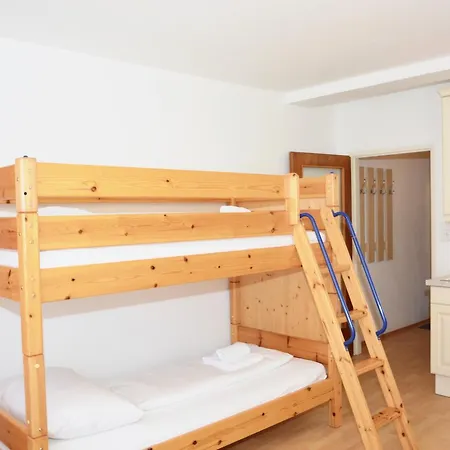 Apartment Low Budget Studio Leif By Ged