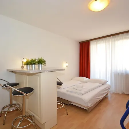 Low Budget Studio Leif By Ged Apartment